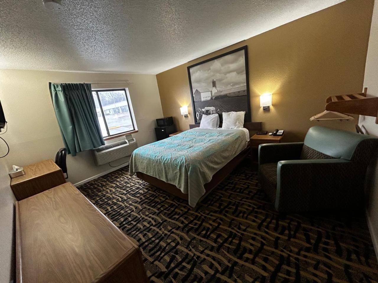 Oyo West Point Inn Εξωτερικό φωτογραφία