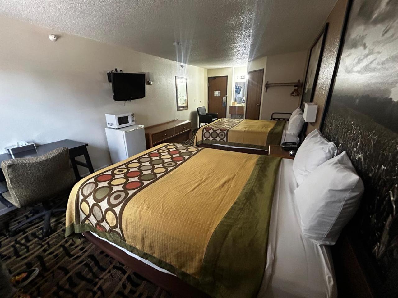 Oyo West Point Inn Εξωτερικό φωτογραφία